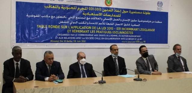 Article : Starburst Slot