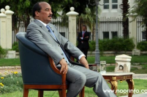 Article : «Mohamed Ould Abdel Aziz va-t-il lâcher réellement le pouvoir ?»