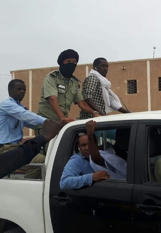 Article : Encore une fois, Aziz « le chef des Maures » embastille Birame le « Prétentieux Hartani »