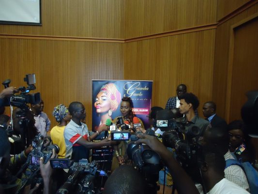 Article : Coumba Gawlo présente son nouvel album «Terrou War » à Dakar