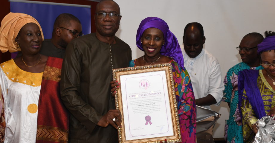Article : La Société civile rend hommage à Mme Fatimata Sy