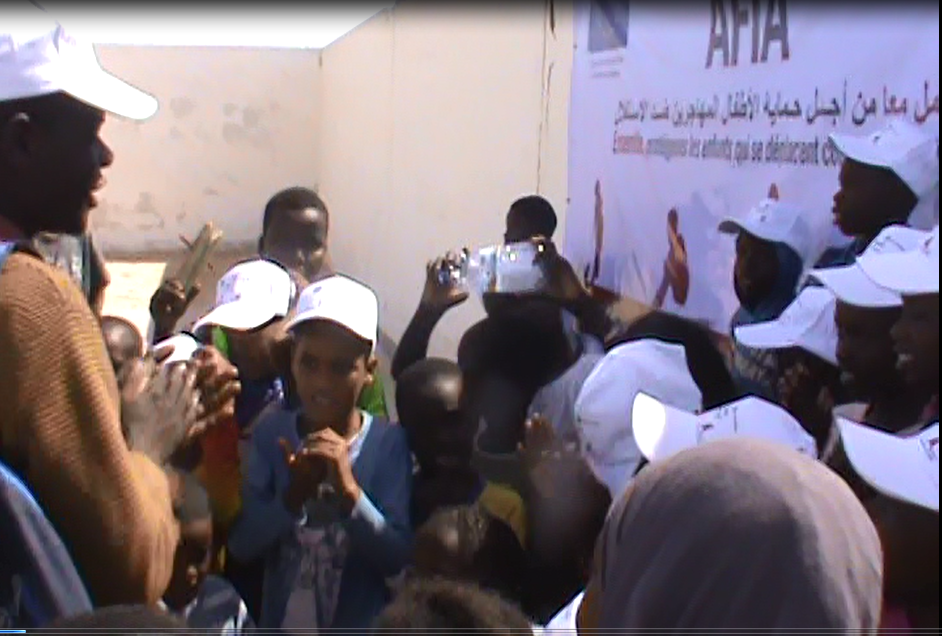 Article : Une caravane parcourt Nouadhibou pour lutter contre l’exploitation et la traite des enfants