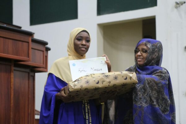 Article : Concours Eloquence Mauritanie 2022 :  Tako et Fatou, les éloquentes de premières places